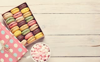Картинка цветы, подарок, colorful, gift box, flowers, pink, macarons, wood