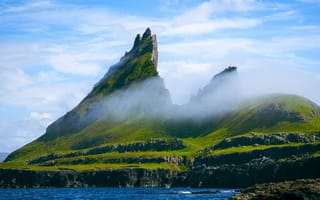 Картинка grass, sky, nature, sea, water, landscape, rocks, clouds