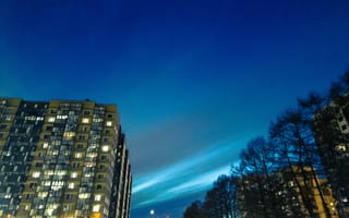 Картинка небо, облака, вечер, здания, дома, Россия, деревья, фонари