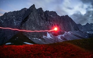 Картинка light, mountain, range, strike, thunder