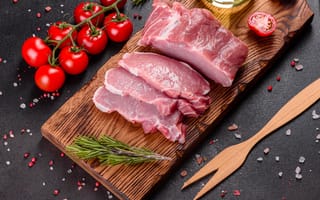 Картинка bloody, board, chop, cooking, butcher, closeup, beef, barbecue