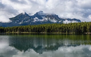 Картинка лес, облака, озеро, Канада, горы