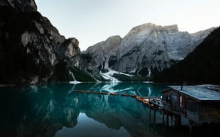 Картинка Италия, Italy, Lake Braies, Рассветное утро, Braies South Tyrol, озеро Брайес, Южный Тироль, Dawn Morning