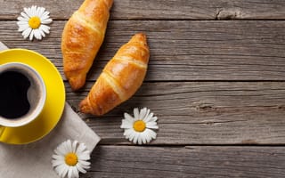 Картинка cup, coffee, чашка кофе, croissants, круассаны