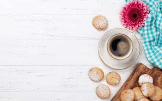 Картинка цветы, завтрак, герберы, wood, coffee cup, pink, breakfast, flowers