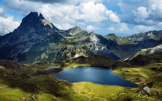 Картинка облака, горы, простор, French Pyrenees, красота природы, горное озеро, Французские Пиренеи, живописный пейзаж
