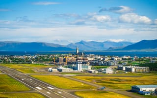 Картинка coast, mountains, airport, plane, houses, Reykjavik, Iceland, clouds