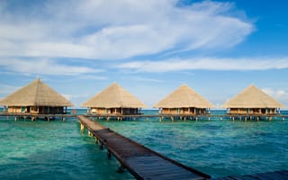 Картинка море, пляж, хижины, лето, summer, отпуск, небо, пальмы