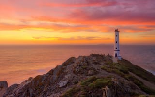 Картинка маяк, Облака, Galicia, Испания, Река, Spain, Lighthouse, Горизонт