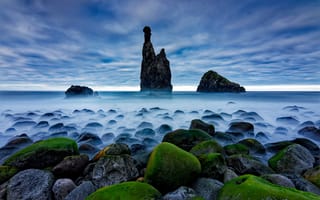 Картинка небо, туман, Rock, Скалы, Португалия, Волны, скала, Утро