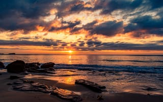 Картинка песок, море, лето, закат, summer, тучи, небо, пляж
