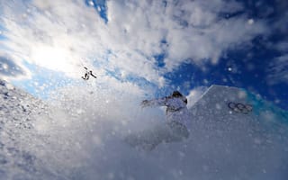 Картинка ski, слоупстайл, ice, sky, training, slopestyle, сочи, 2014, тренировка, солнце, sun, Sochi, снег, небо, snow