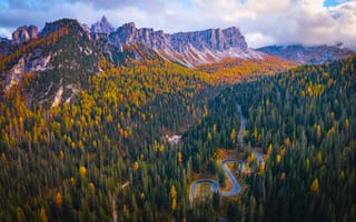 Картинка дорога, осень, Italy, горы, скалы, деревья, лес, Dolomites