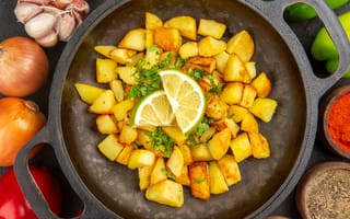 Картинка different, inside, vegetables, dark, seasonings, pan, potatoes, fried