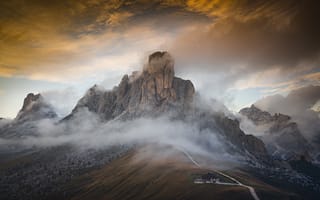 Картинка house, sky, mountains, rocks, landscape, nature, Italy, clouds