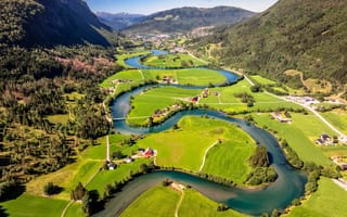 Картинка горы, река, долина