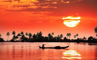 Картинка Индия, закат, отражение, человек, солнце, лодка, река, берег