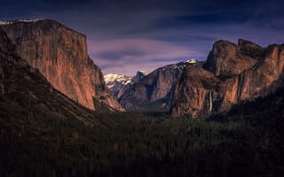 Обои Sierra Nevada mountains, долина, деревья, Yosemite National Park, горы Сьерра-Невада, California, лес, Калифорния, Национальный парк Йосемити