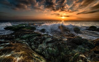 Картинка море, волны, sea, sunset, waves, скалы, вечер, закат