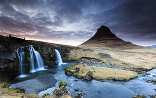 Картинка вулкан, Kirkjufell, облака, Исландия, закат, гора, водопад, река, весна