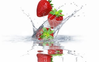 Картинка strawberry, брызги, клубника, вода, ягоды, splash, water, drops, fresh