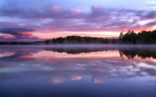 Картинка отражение, озеро, туман, облака, закат, небо, вечер, дымка, Висконсин, США, деревья, лес