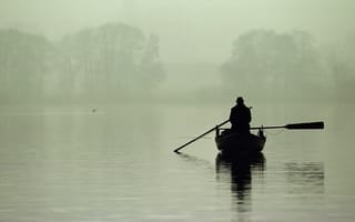 Картинка утро, озеро, туман, лодка, рыбак