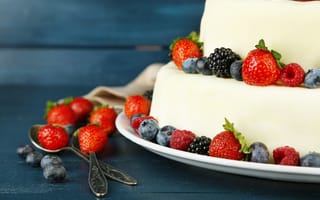 Картинка торт, фрукты, ежевика, food, сладкое, dessert, еда, пирожное, blackberries, raspberries, cheesecake, десерт, strawberries, cake, крем, клубника, малина, fruits, cream
