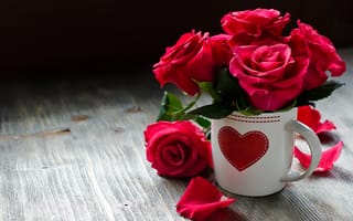 Обои ваза, цветы, розы, сердце, любовь
