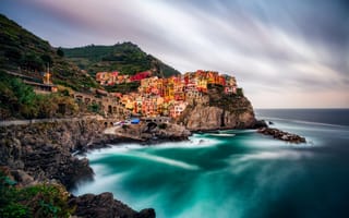Обои море, побережье, город, дома, Manarola Cinque Terre, Италия