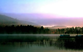Картинка Туман, причал, озеро