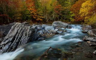Картинка потоки, лес, выдержка, скалы, осень, Национальный парк Ордеса-и-Монте-Пердидо, Испания, река, провинция Уэска