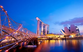 Картинка пальмы, дизайн, набережная, огни, ночь, здания, Helix Bridge, Marina Bay Sands, мост, река, Сингапур, сооружения