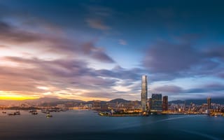 Обои Гонконг, мегаполис, огни, вечер, облака, Hong Kong, закат, здания, залив, порт, небо
