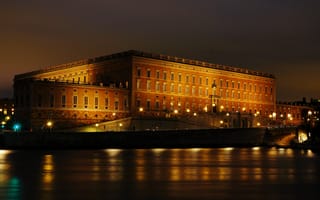 Картинка огни, Стокгольм, Швеция, ночь, королевский дворец, набережная