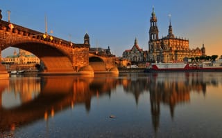 Обои Германия, Dresden, архитектура, здания, река, закат, мост
