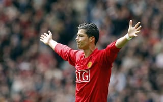 Обои Криштиану Роналду, Cristiano Ronaldo, Ronaldo, Роналду, футболист, Manchester United, празднование, Манчестер юнайтед, футбол, звезда, знаменитость