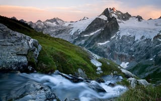 Картинка Горы, травка, ручей, Glacier Peak Wilderness