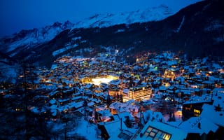 Обои Швейцария, горы, долина, ночь, снег, Swiss Alps, зима, деревья, Zermatt, огни, дома, Альпы