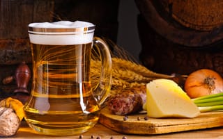 Картинка пшеница, пиво, beer, сыр, cheese, колбаса, лук, специи