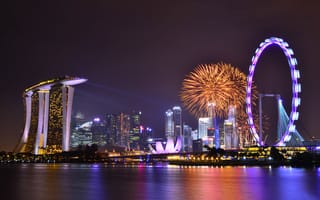 Обои Singapore, небо, skyscrapers, firework, night, мегаполис, облака, lights, архитектура, залив, фейерверк, reflection, architecture, Gardens By the Bay, праздник, отражение, holiday, город-государство, Сингапур, ночь, sky, огни, подсветка, небоскребы, clouds