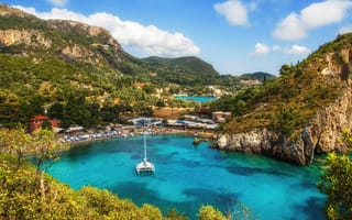 Картинка Paleokastritsa, Греция, яхта, скалы, горы, Corfu, бухта