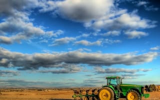Картинка трактор, поле, Облака