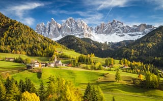 Картинка Альпы, облака, долина, Италия, небо, горы, лес, деревня