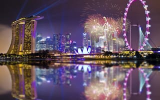 Картинка Singapore, Gardens By the Bay, architecture, огни, Сингапур, ночь, night, архитектура, reflection, небоскребы, lights, holiday, skyscrapers, залив, праздник, мегаполис, отражение, firework, небо, фейерверк, город-государство, sky, подсветка