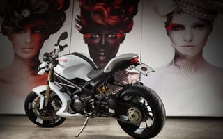 Обои Ducati, байк, мотоцикл, Monster 1100 EVO, лица