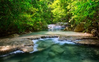 Картинка тайланд, листья, река, водопады, деревья, зелень