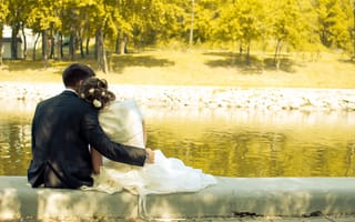 Картинка пара, любовь, деревья, жених и невеста, озеро