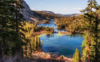 Картинка Twin Lakes, Калифорния, California, деревья, лес, озёра, горы