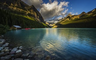 Обои Lake Louise, лес, озеро, горы, Alberta, Canoe, природа, Canada